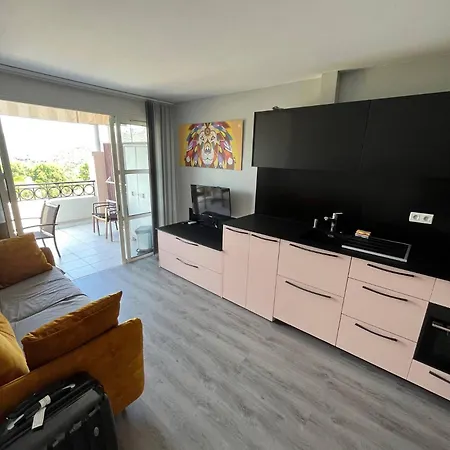 Climatise 4 Personnes Apartment